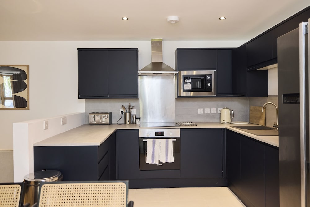 Southwest London Stay