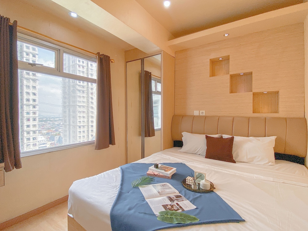 2Br Near Baywalk Mall Apartment At Green Bay Pluit