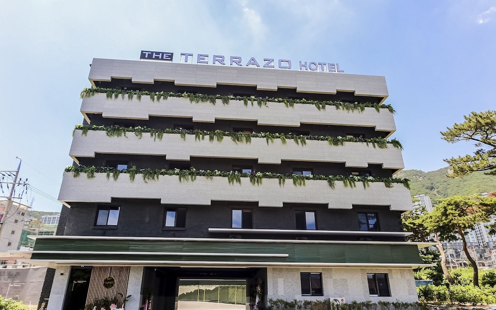 Yangsan Mulgeum The Terrazo Hotel view 3