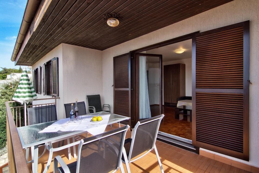 Apartments Eddi 66