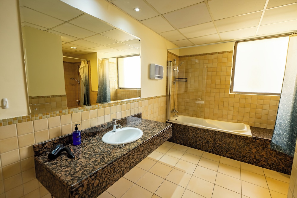 Urban Heaven Luxury Hostel