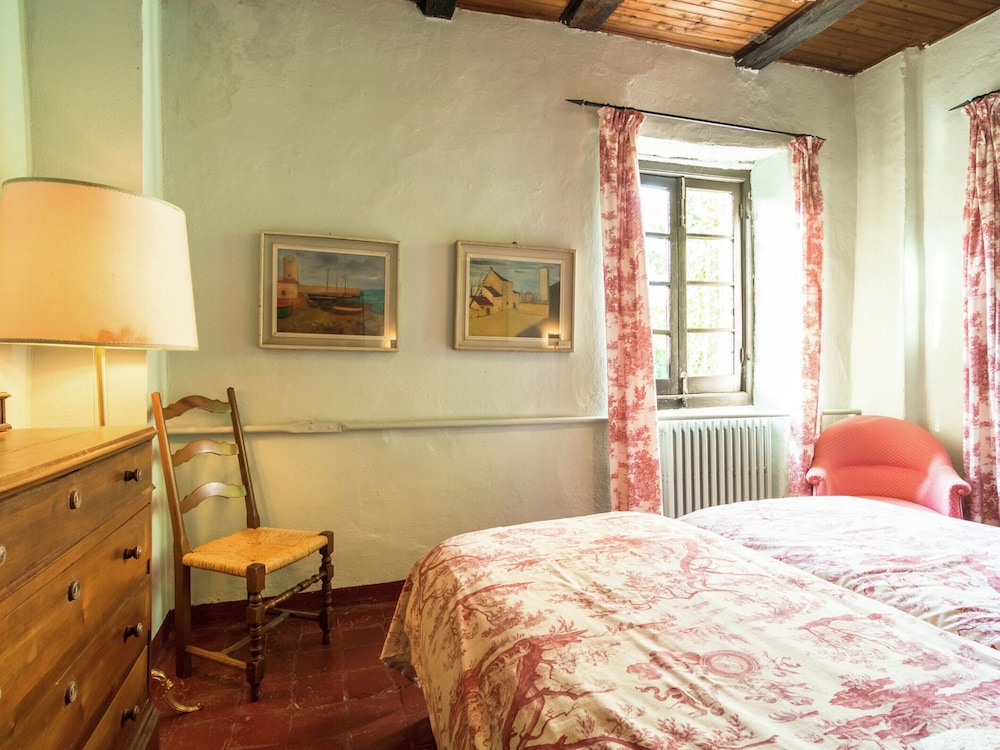 Apartment in Cut Monferrato With Garden view 4