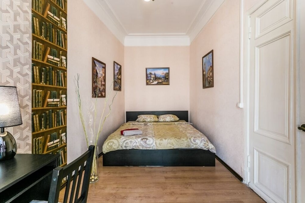 Apartment on Tverskaya 27