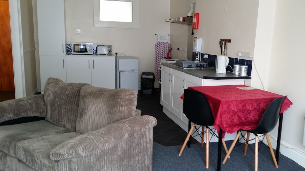 Sunrise Apartments