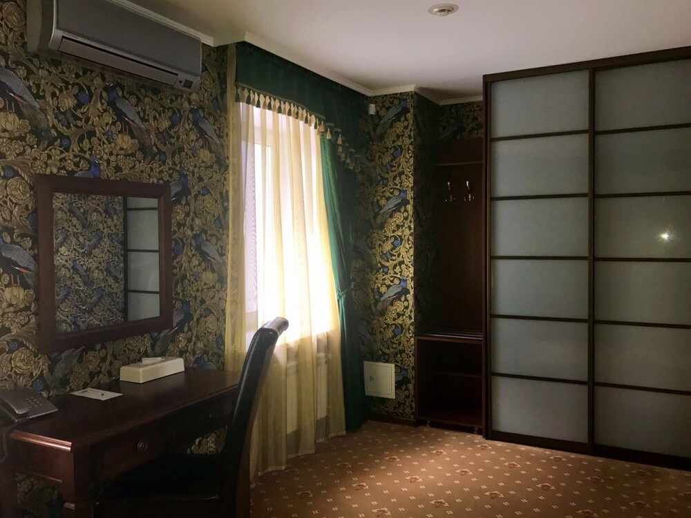 Photo 19