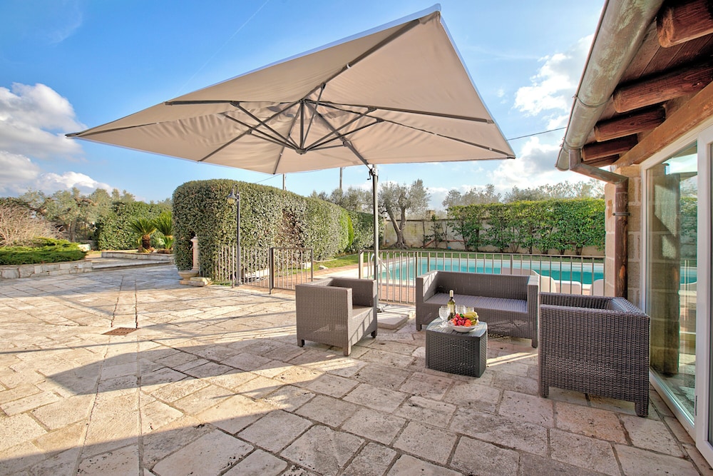 Masseria Pitorre With Pool