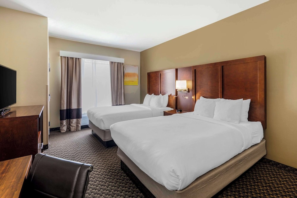 Cullman Vacations - Comfort Suites Cullman I-65 Exit 310 - Property Image 21