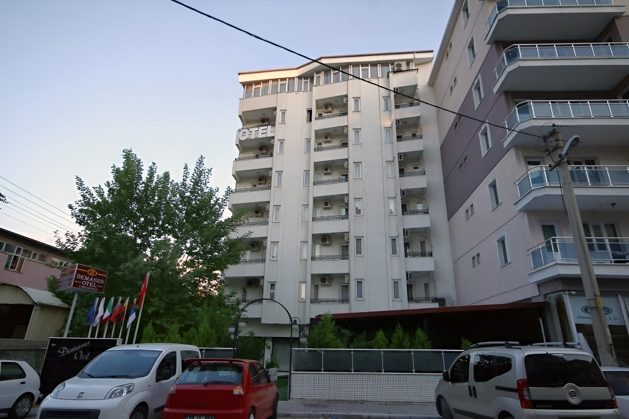 Demasus Otel