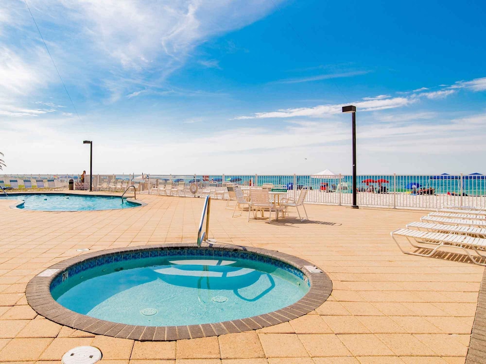 Surfside Shores by Southern Vacation Rentals