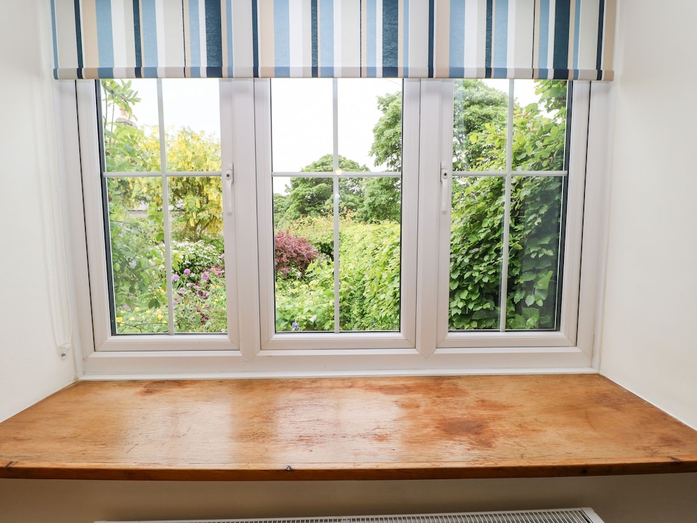 The Cottage, 5 Richley Terrace