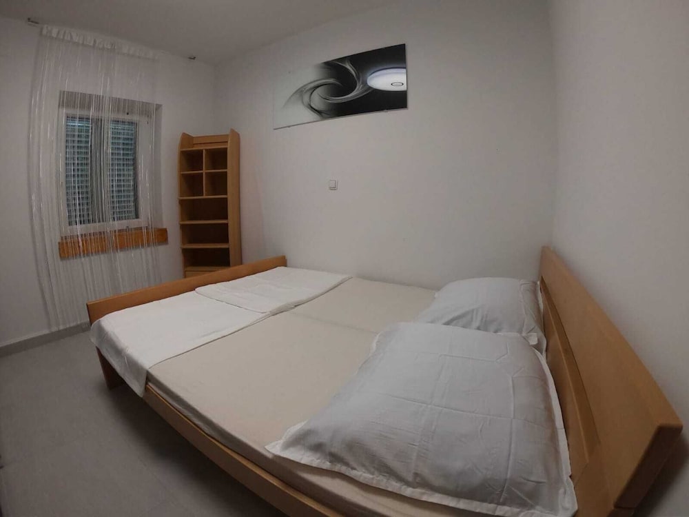Apartment Romana - Beachfront photo 2
