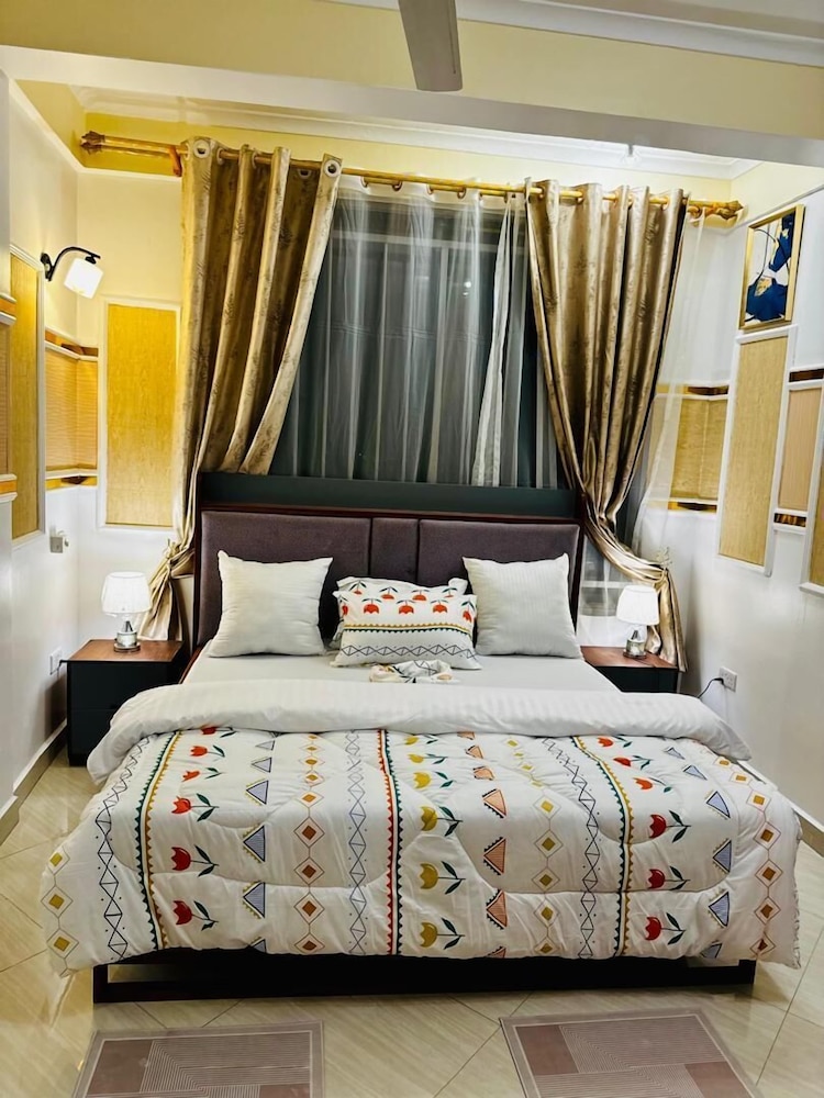 3 bedroom apartment