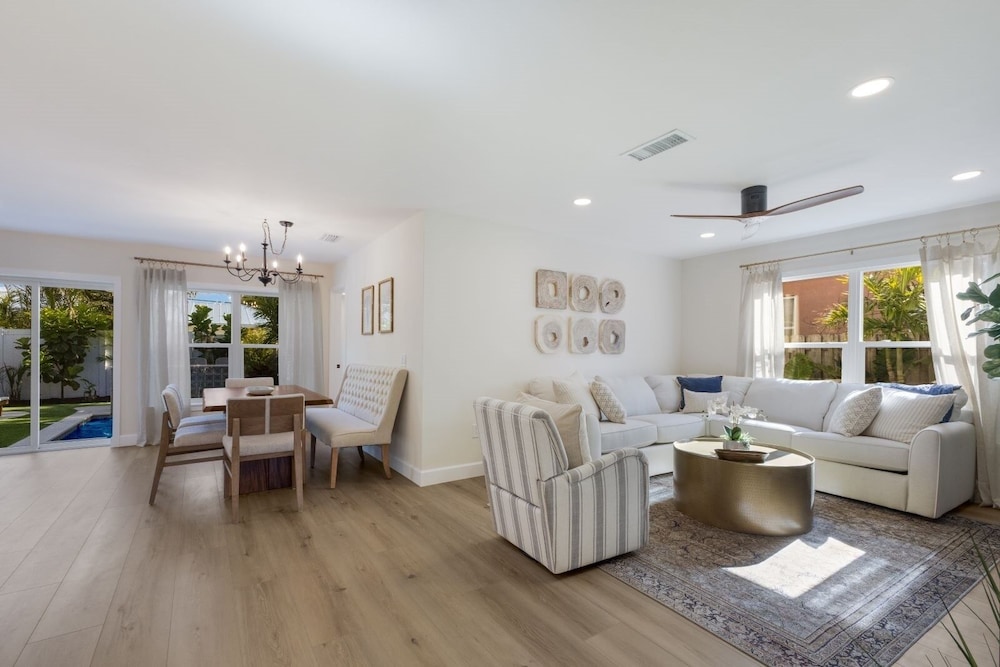 83rd St Villas West 2 Bedroom Villa