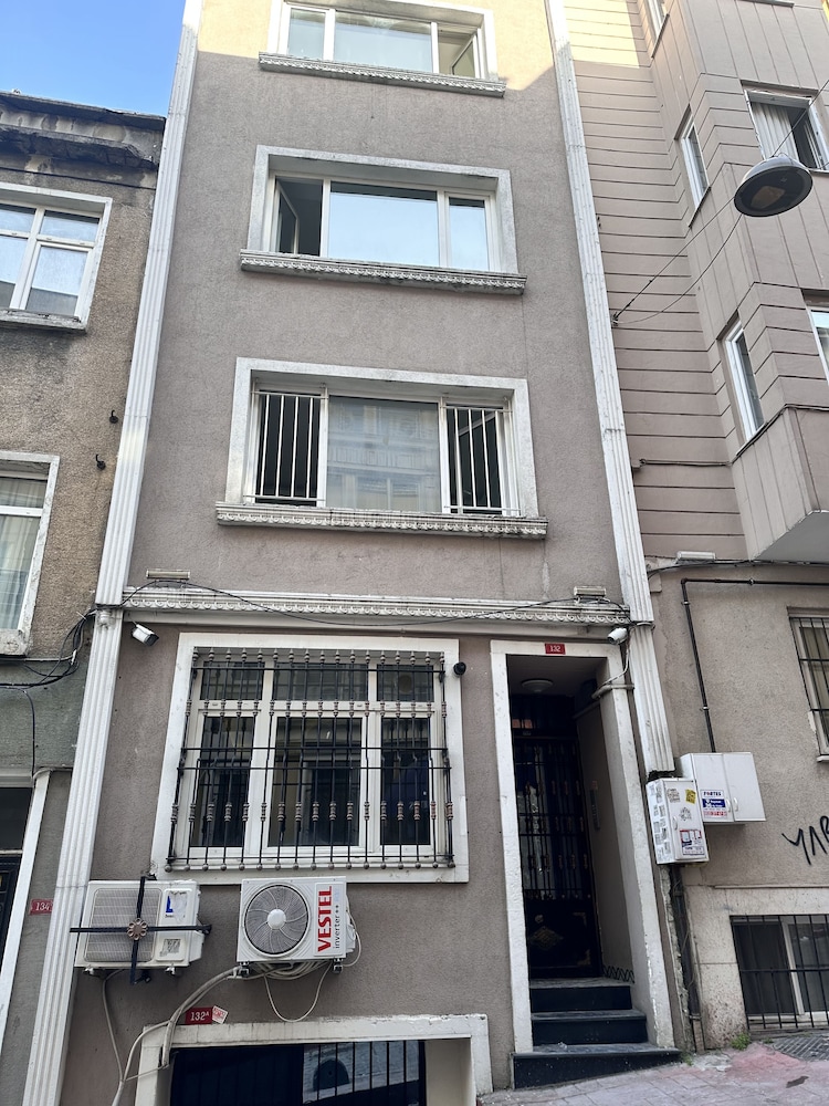 Taksim cozy apartments