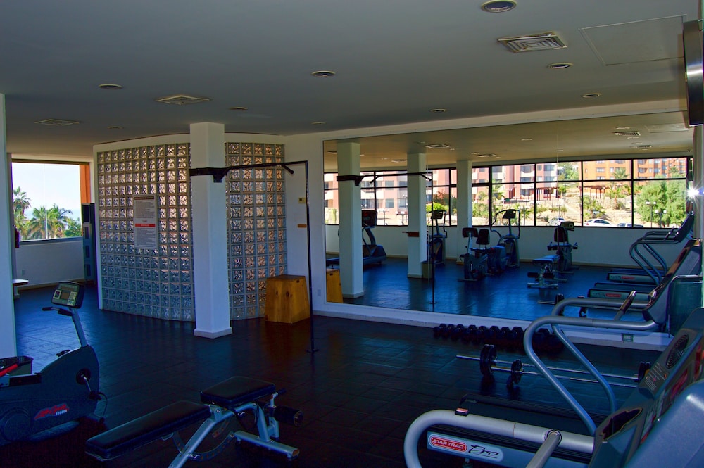 Sunrock Hotel and Suites