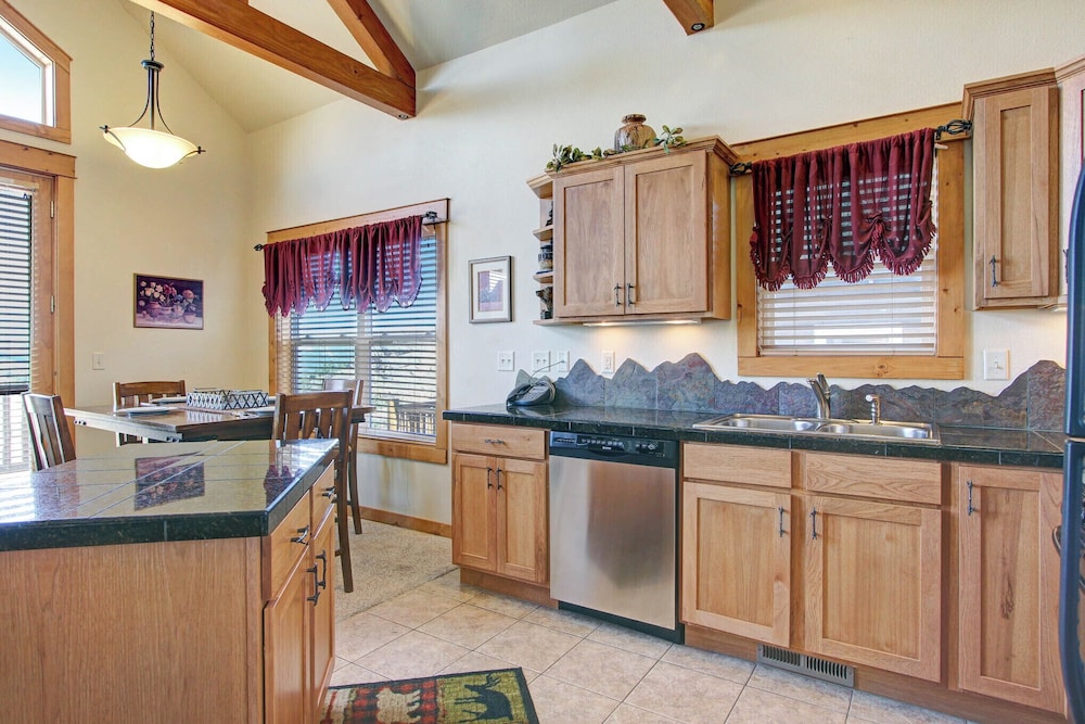 Estes Park Vacation Lodging