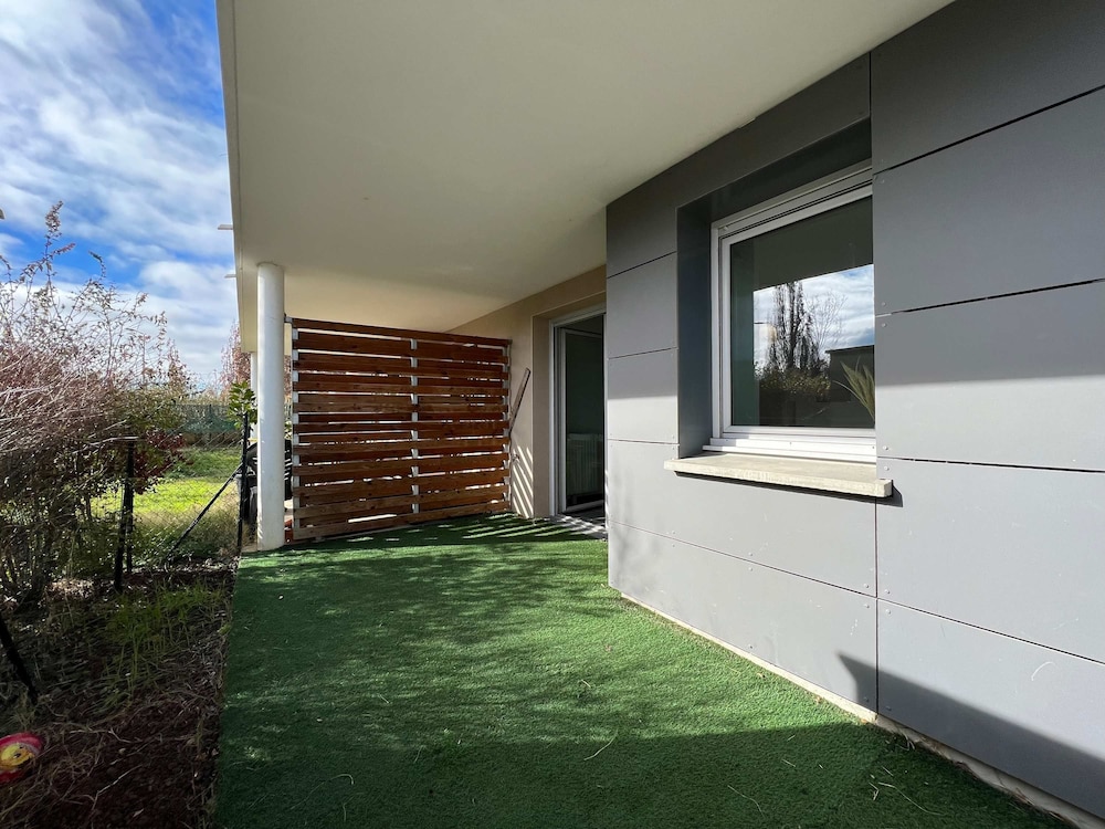 Le Quinze Sols - 5p - Blagnac - Parking