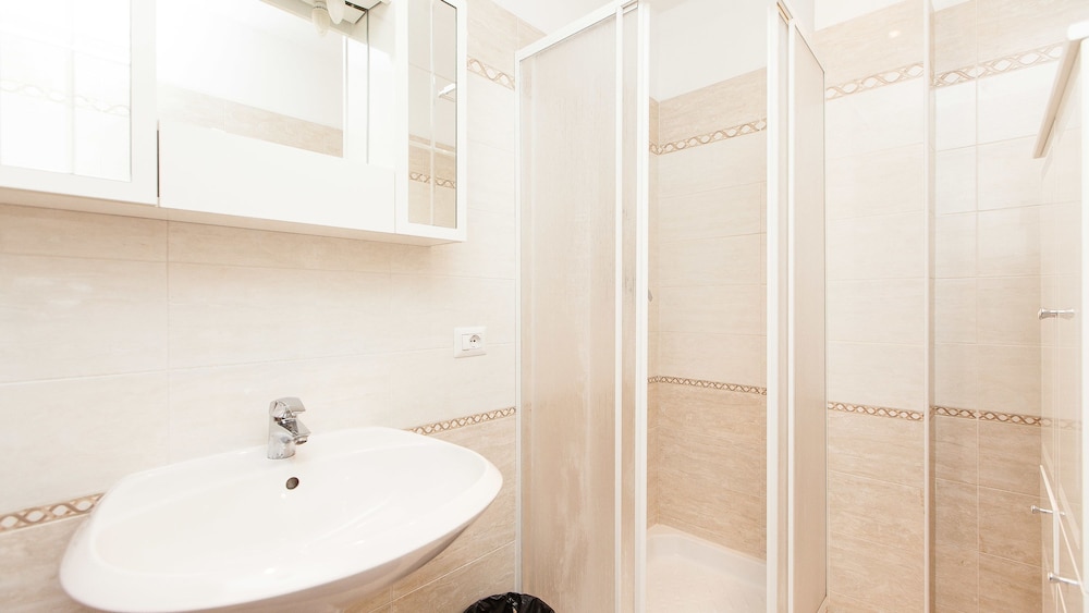 Rental In Rome Guinizzelli