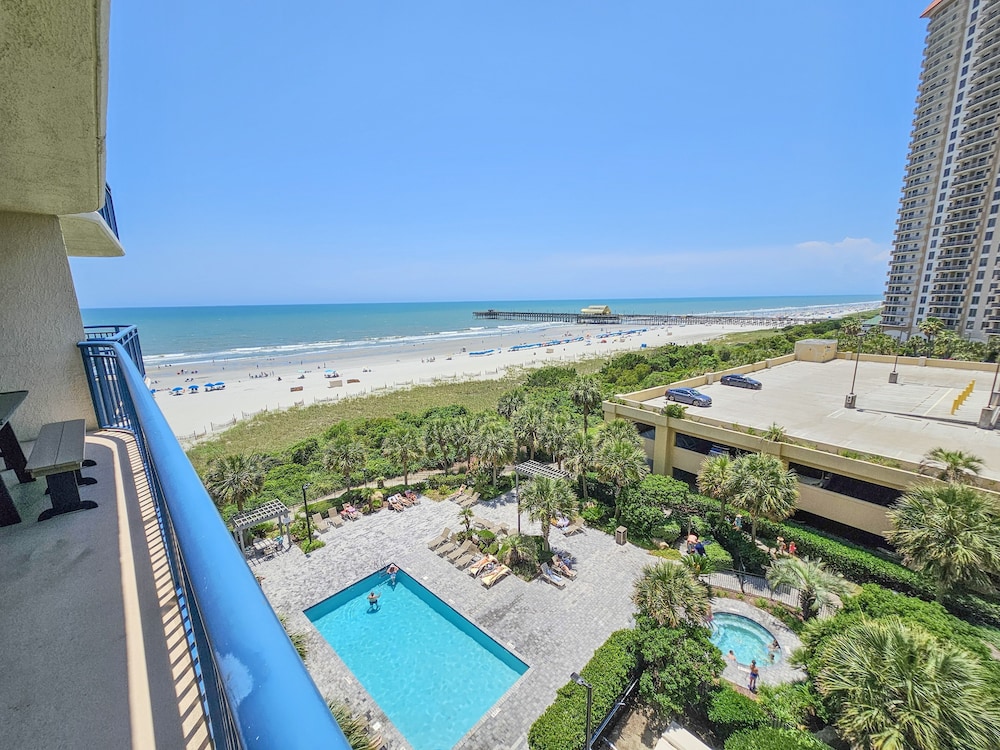404bt, Ocean View Condo, Full Resort Amenities 2 Bedroom Condo