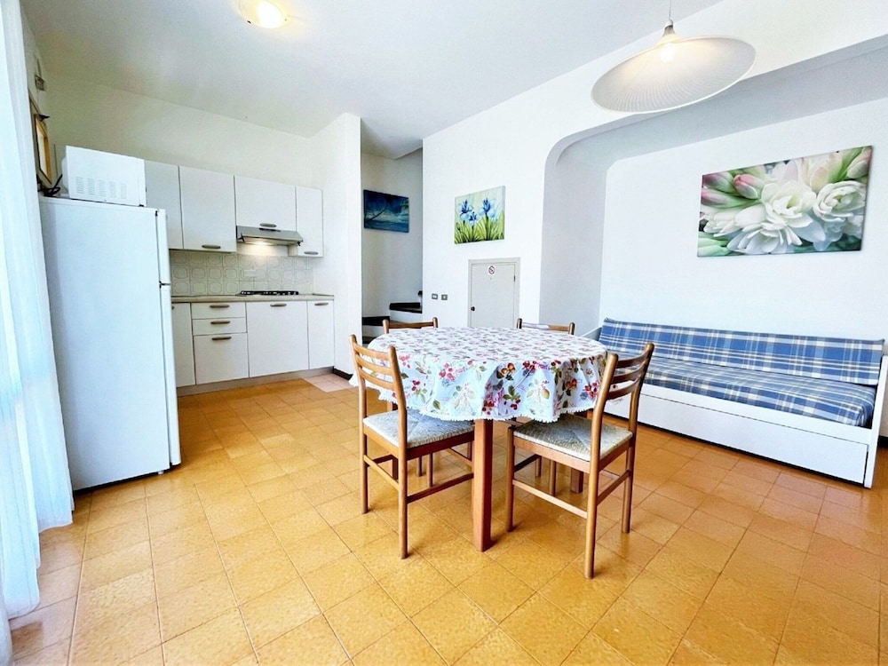 Belvilla by OYO Lovely Villa With Private Garden view 3