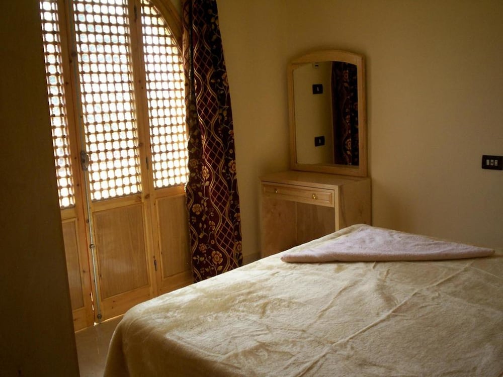 Arabesque Apartments view 3
