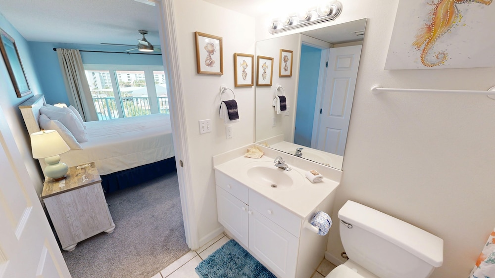 Seacrest 404 2 Bedroom Condo