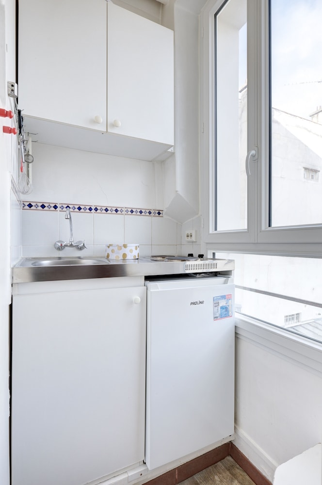 Cozy Studio for 2 in Le Marais