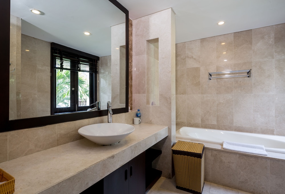 Tropical Villas Beach Danang