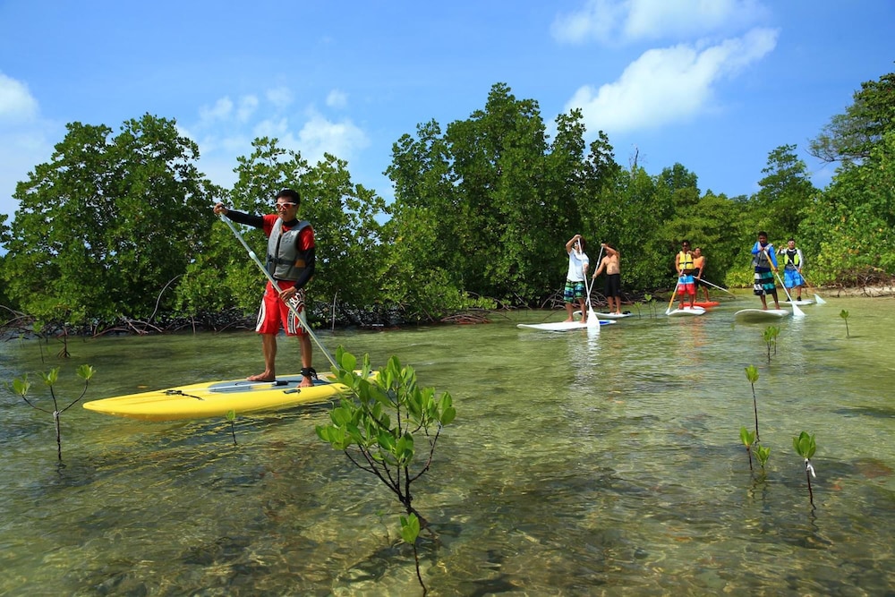 Trikora Beach Club & Resort