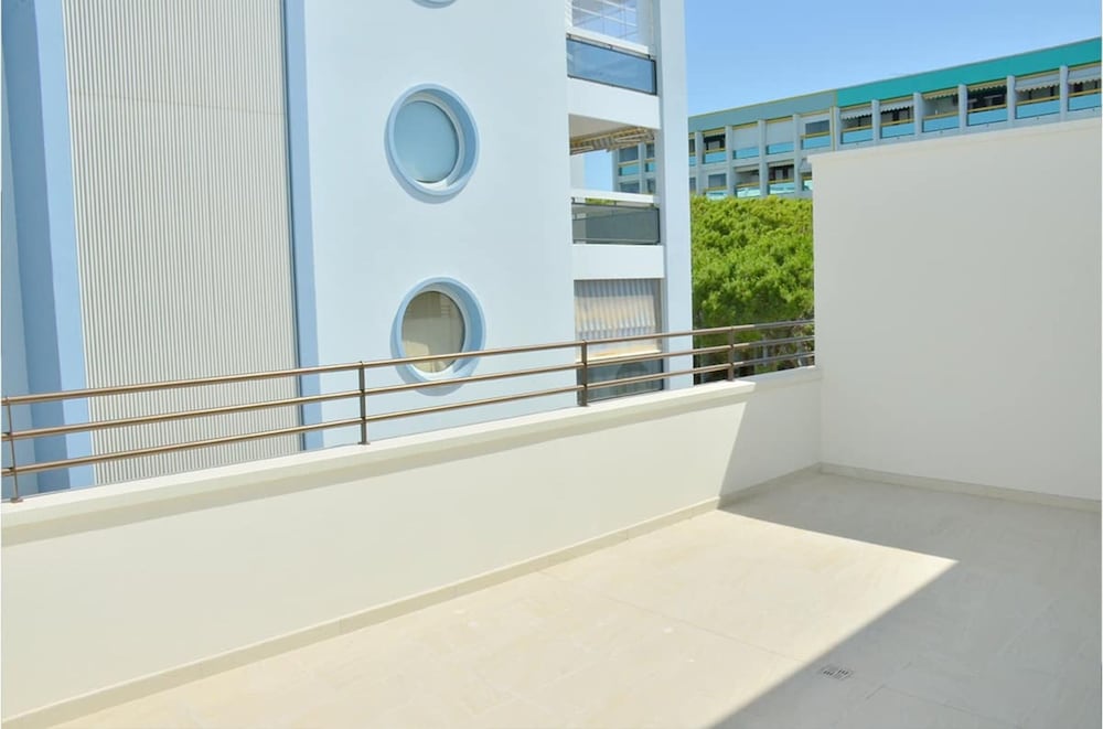 Intimate Seaside Studio Perfect for Relaxing