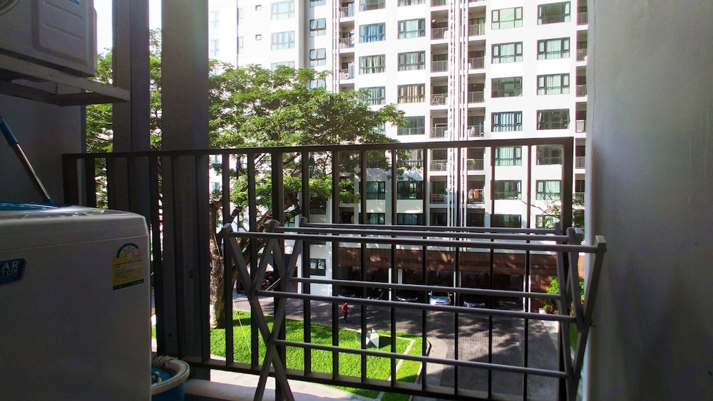 Pattaya Central Sea View Pool Suite
