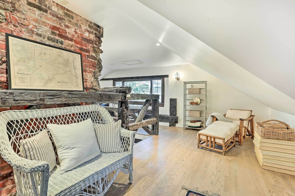 Historic Cornwall-on-hudson Cottage w/ Deck! - Property Image 38