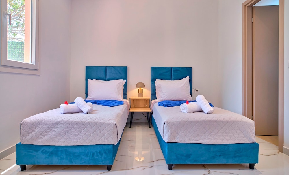 Drastis Escape Villas - Villa Simran By Estia