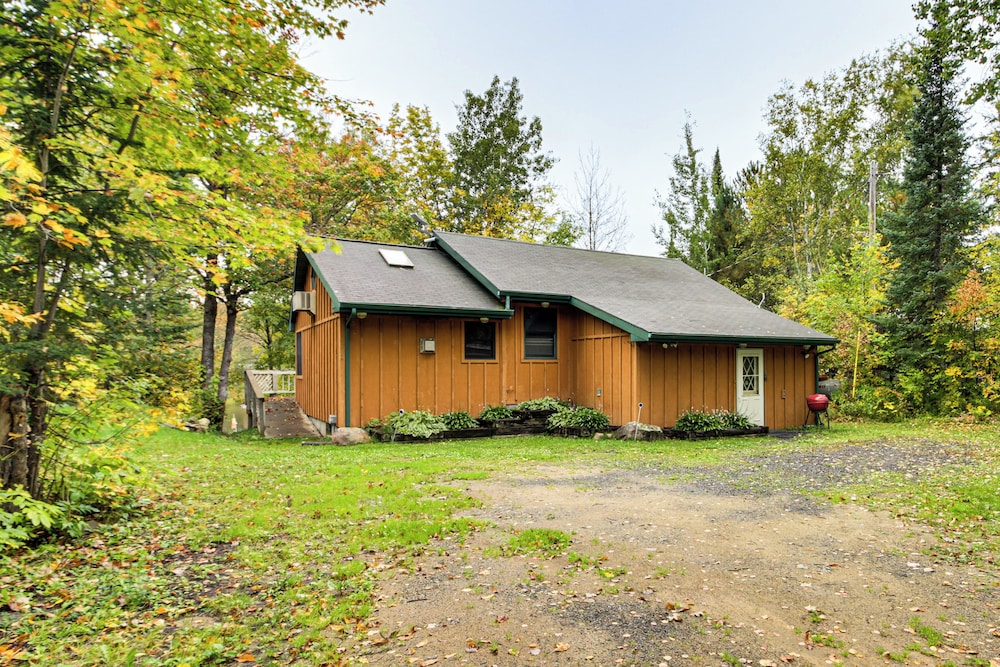 Sauna + Deck: Wooded Cabin on Lake Vermilion!