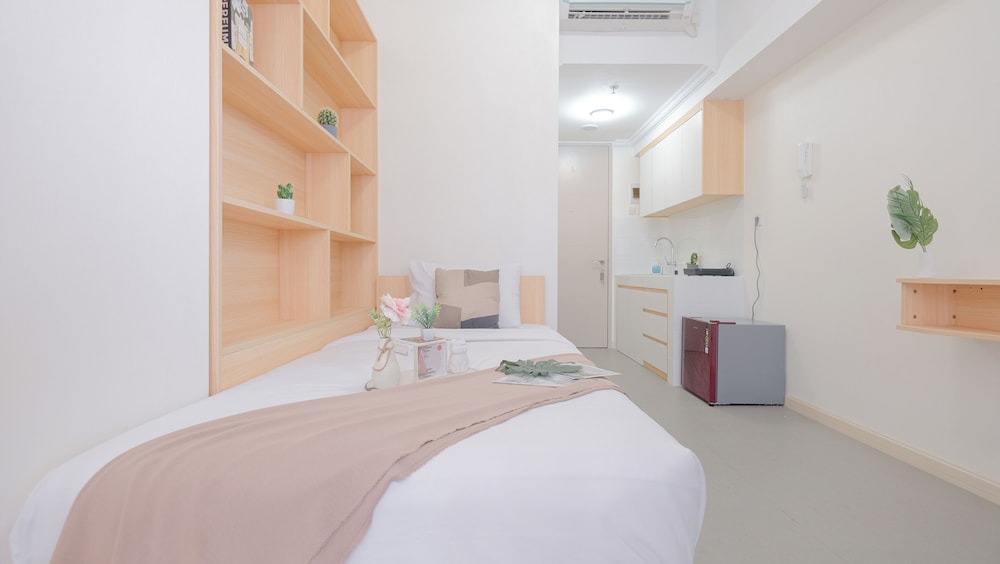 Restful And Minimalist Studio Room Tokyo Riverside Pik 2 Apartment