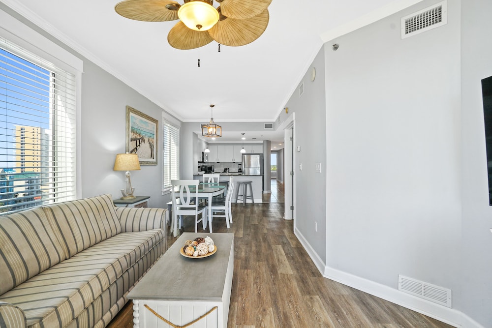 Grand Panama Beach Resort by Panhandle Getaways