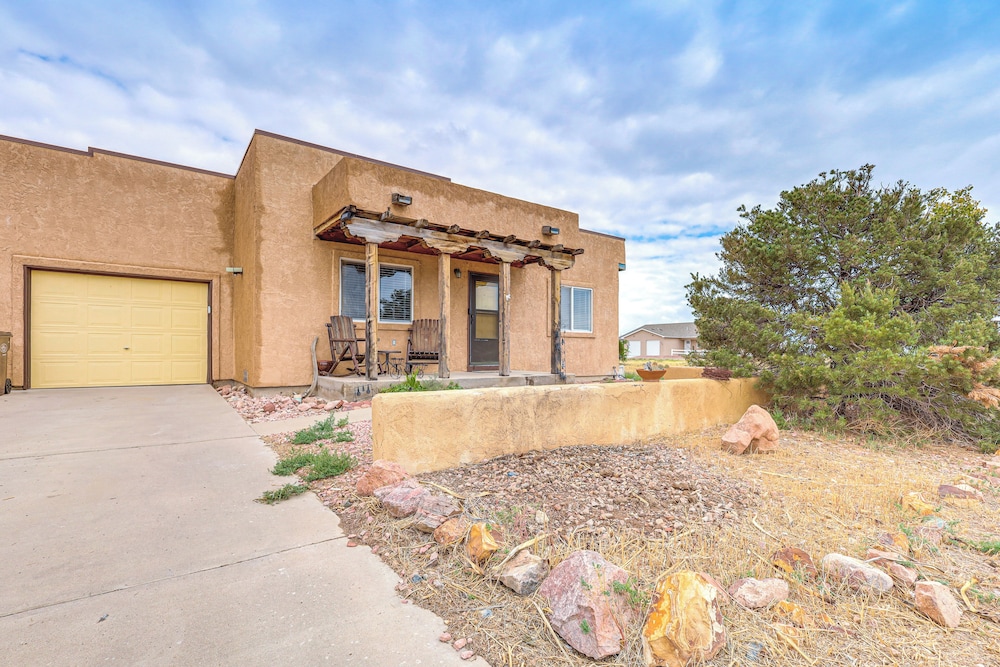 Patio & Mtn Views: Home 5 Mi to Pueblo Reservoir