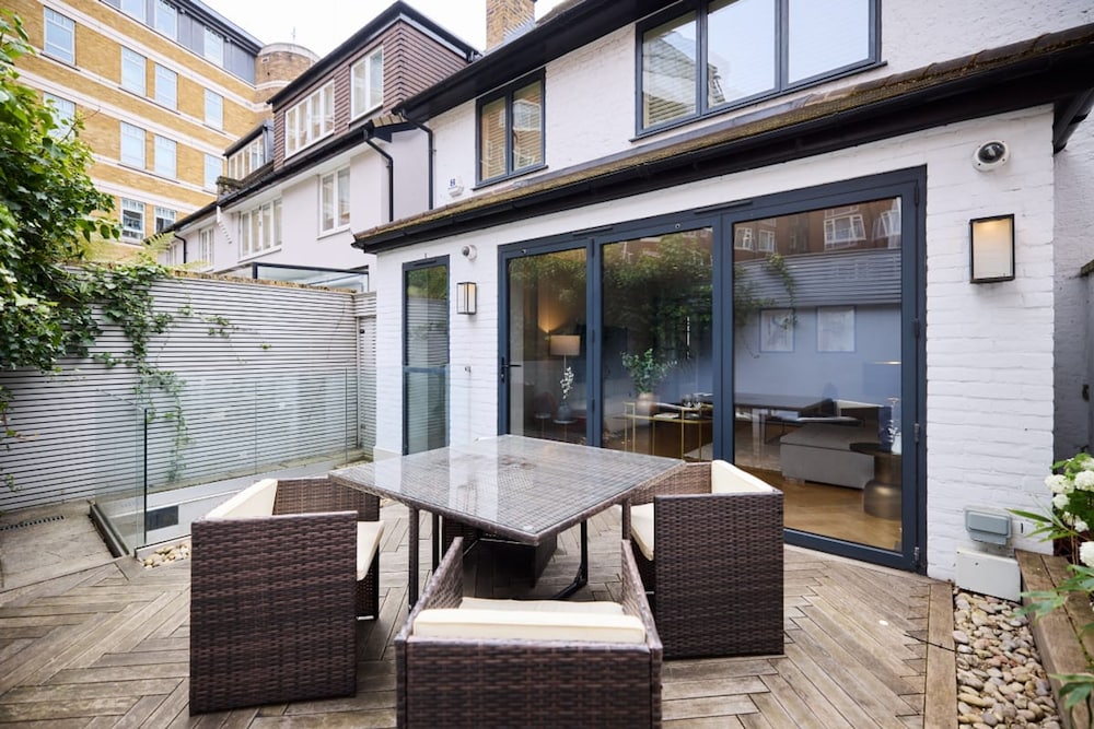 The Regent s Park Scenery - Spacious 3bdr House w Garden and Study Room
