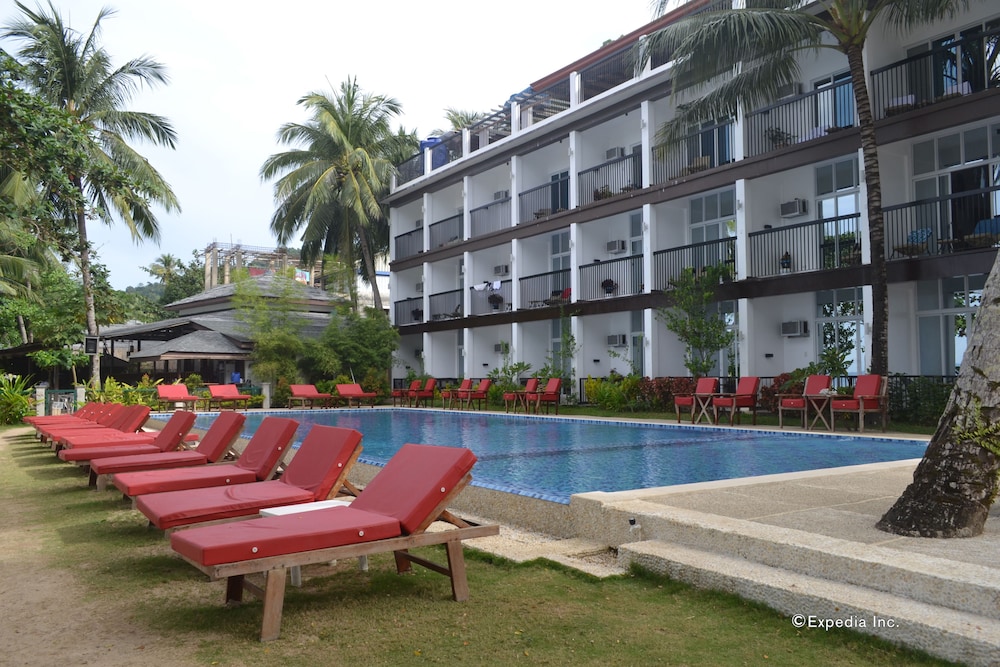 Doublegem Beach Resort and Hotel