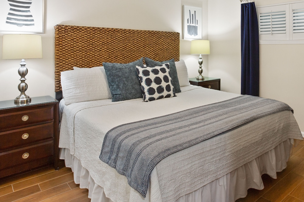 Coral Reef Club 36 3 Bedroom Condo