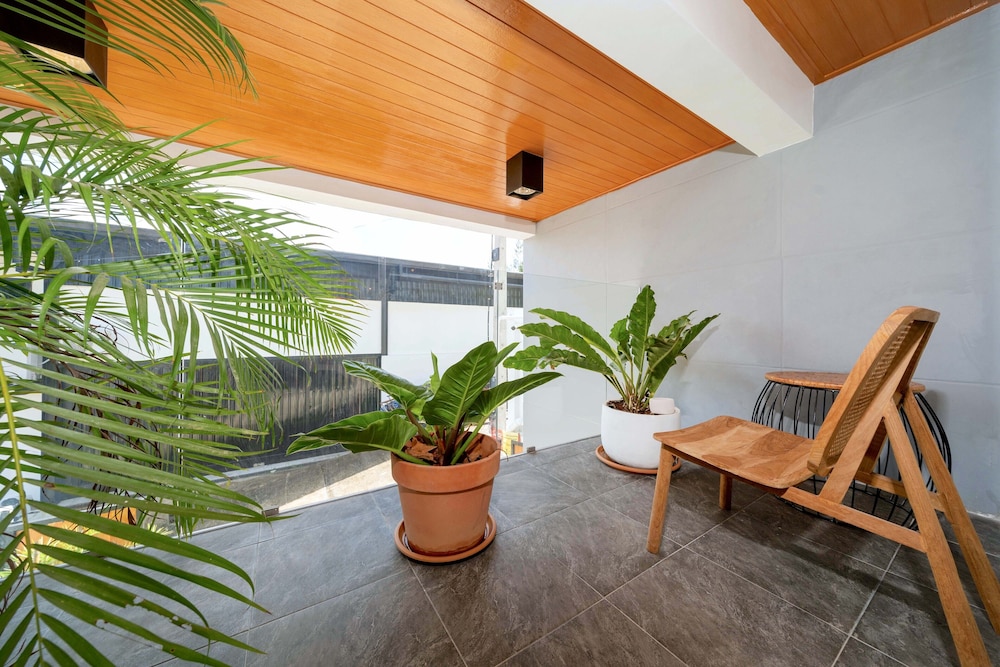 4-Storey Villa Mare with Seaview Pool