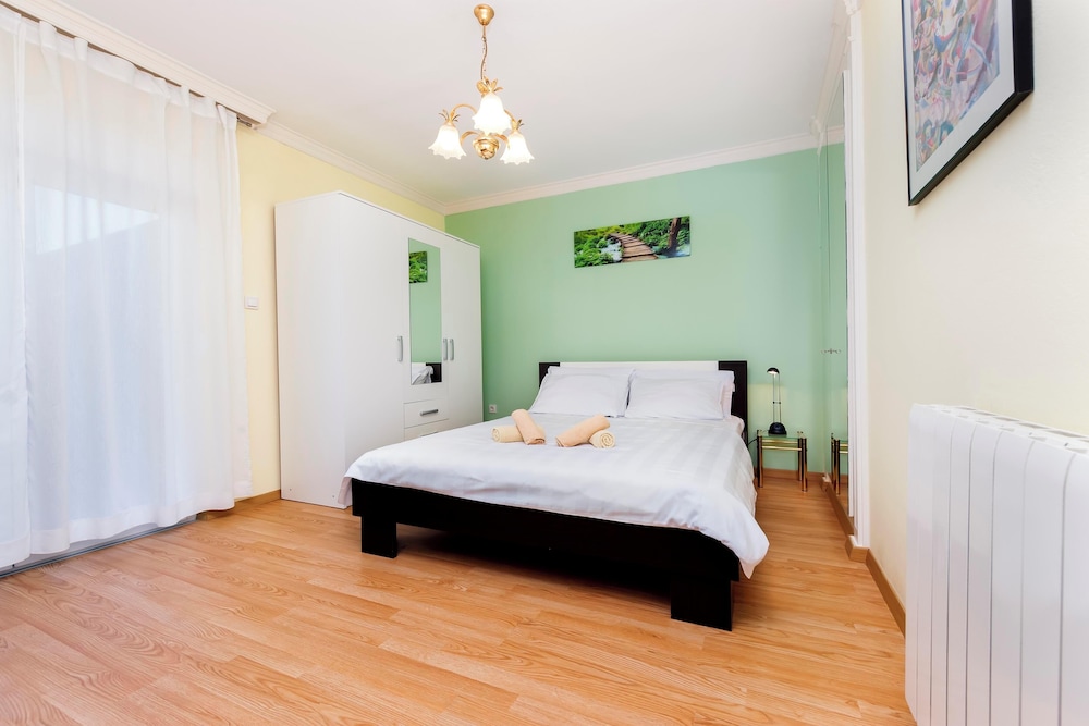 Apartments Sena