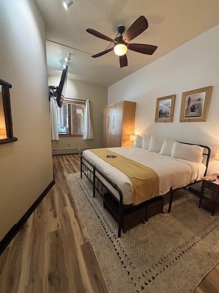 Arapahoe Lodge-1br And Murphy Condo -kids Ski Free 1 Bedroom Condo