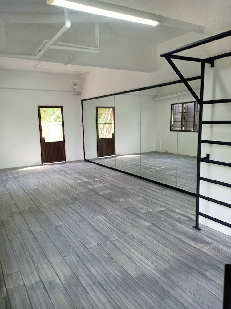Thara Bayview Villa