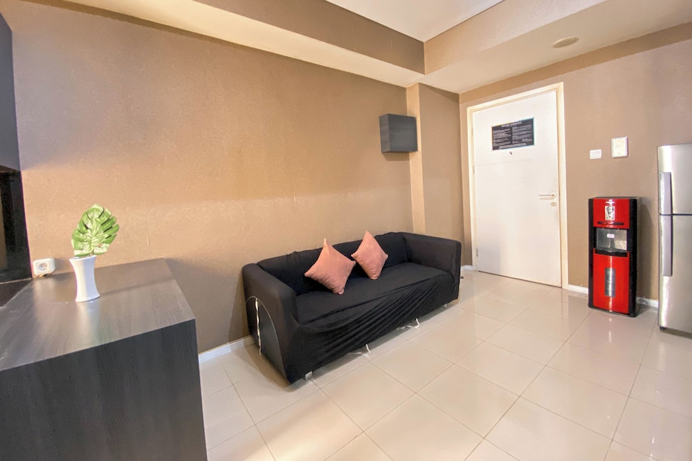 Pleasurable 2BR Apartment Parahyangan Residence