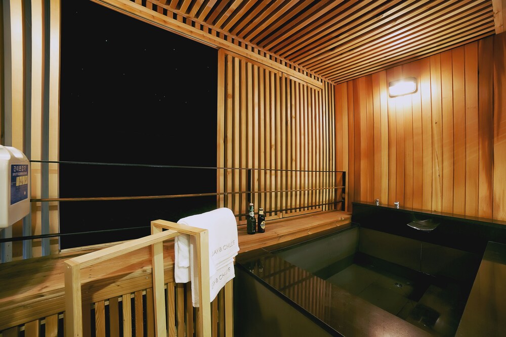 Jay n Chloe