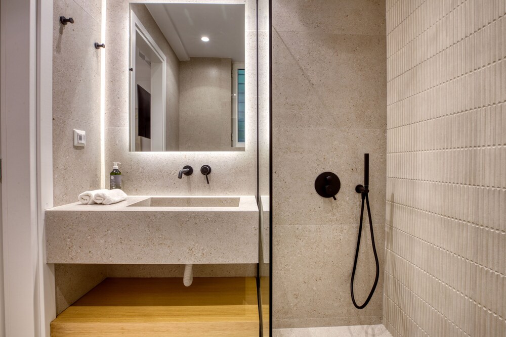 Whitewood Residence