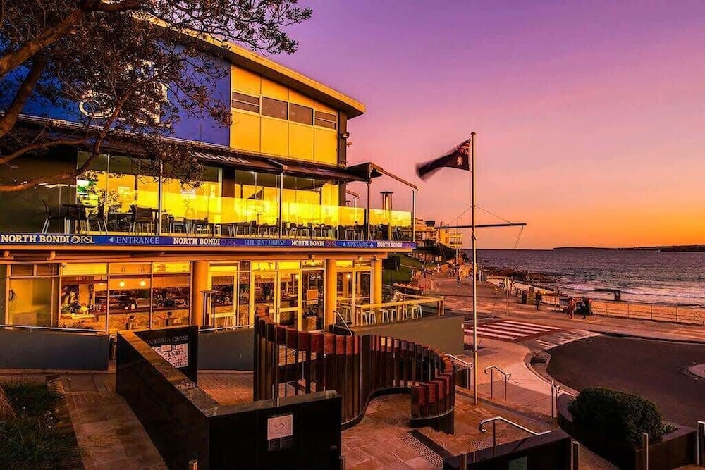 A Modern Beach Studio, 5min Walk to Bondi Beach
