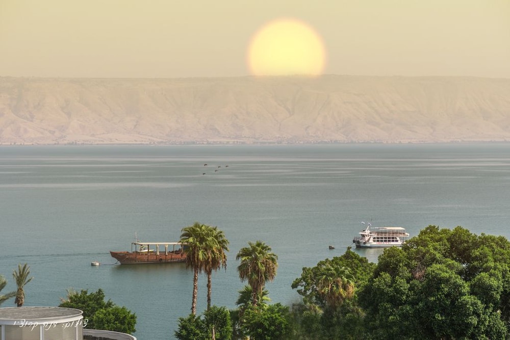 Luxury Apartment by Lake Kinneret