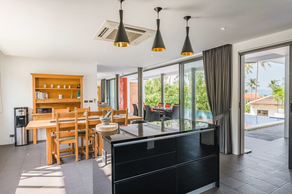 6 Bedroom Villa near Bangrak Beach SDV134-By Samui Dream Villas